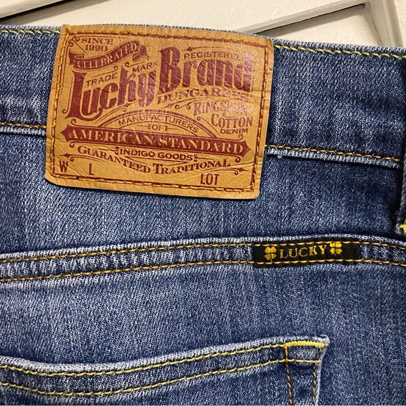 Lucky Brand Easy Rider Bootcut Womens Jeans Peace Sign Dark Wash Size 14 Reg - Picture 8 of 8